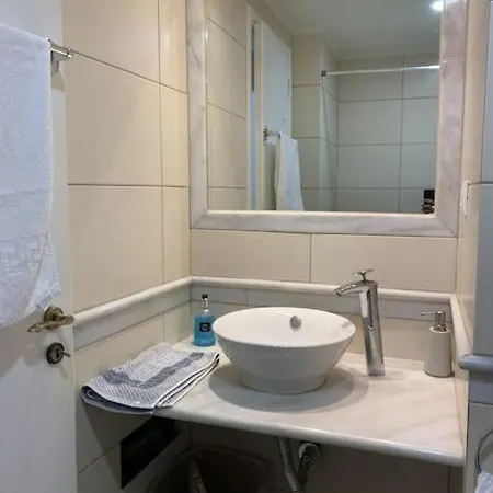 Cassiopeia 3-bedroom House On With Pool Апартаменти *