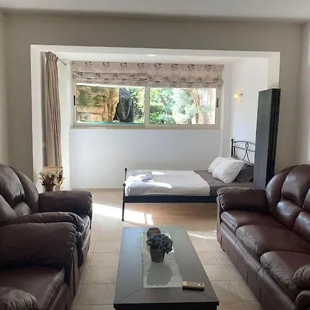 Appartamento Cassiopeia 3-bedroom House On With Pool *