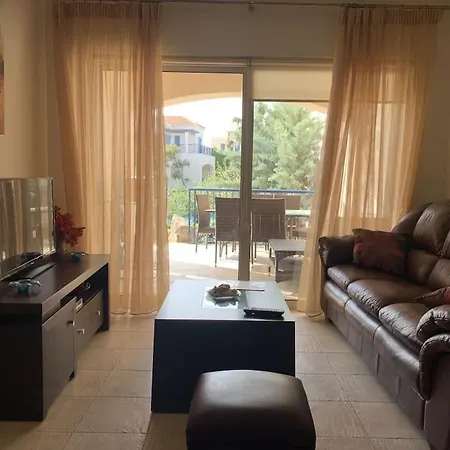 Cassiopeia 3-bedroom House On With Pool La Canea