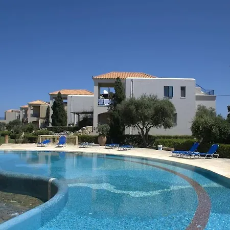 Cassiopeia 3-bedroom House On With Pool
