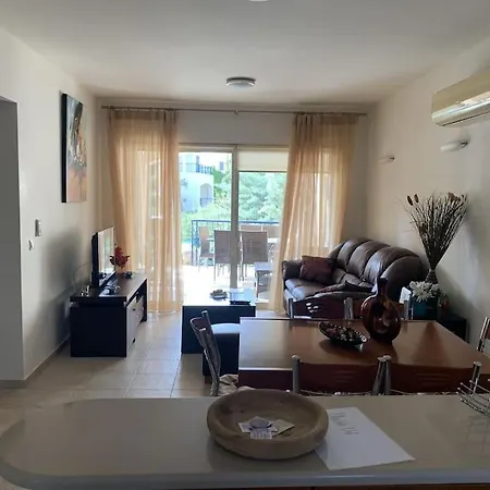 Cassiopeia 3-bedroom House On With Pool *
